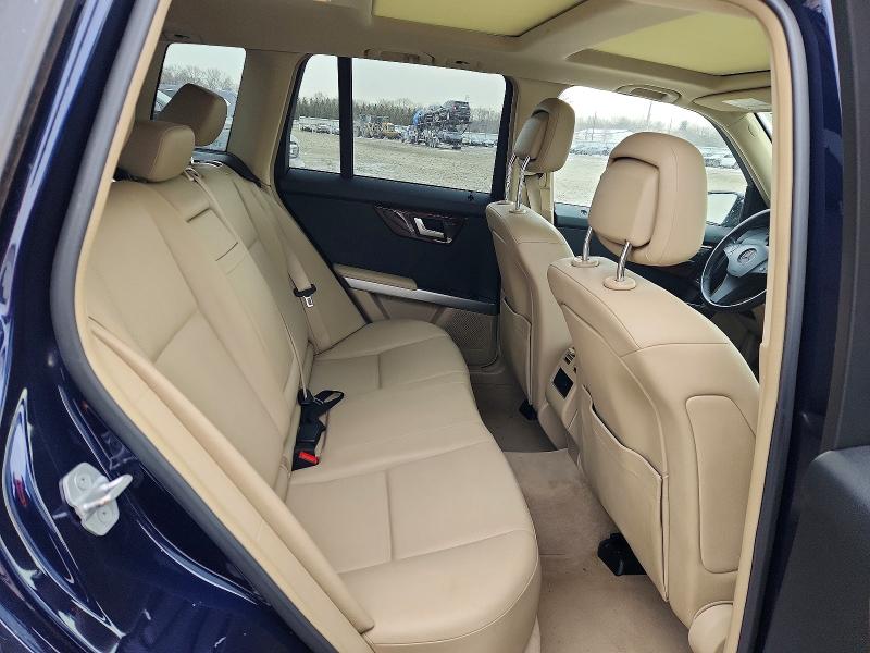Photo 10 from auction – 2012 MERCEDES-BENZ GLK with VIN WDCGG8HB2CF896327