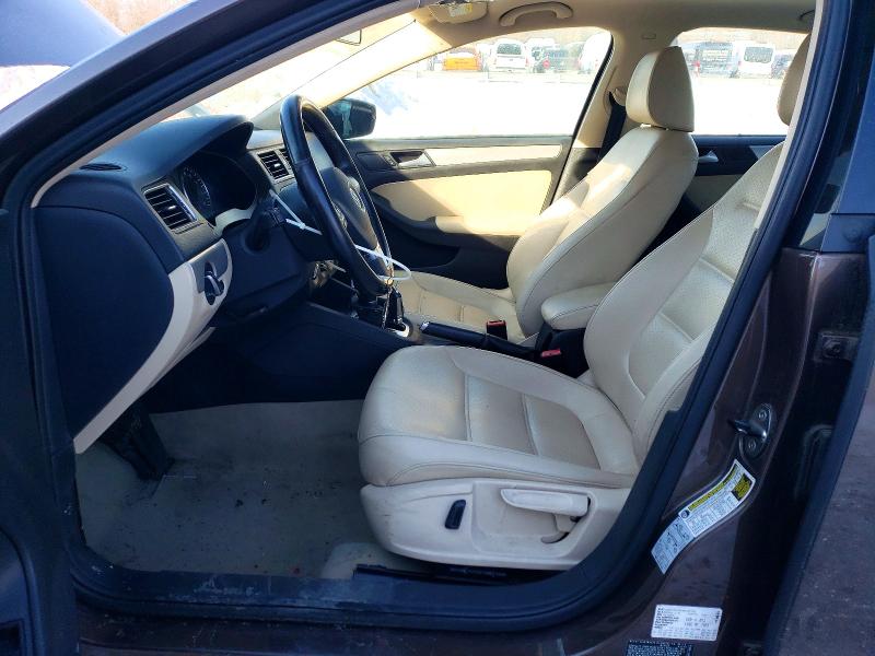 Photo 7 from auction – 2014 VOLKSWAGEN JETTA with VIN 3VWD17AJ3EM420741