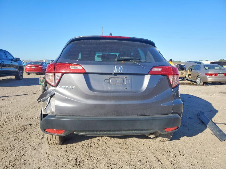 Photo 6 from auction – 2018 HONDA HR-V with VIN 3CZRU5H34JM721079