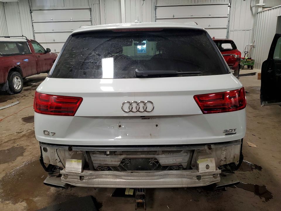 Photo 6 from auction – 2017 AUDI Q7 PREMIUM with VIN WA1AABF71HD014196