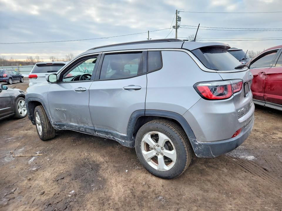 Photo 2 from auction – 2018 JEEP COMPASS with VIN 3C4NJDBB3JT178157