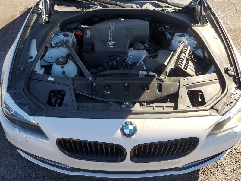 Photo 11 from auction – 2016 BMW 528 with VIN WBA5A5C5XGG354971