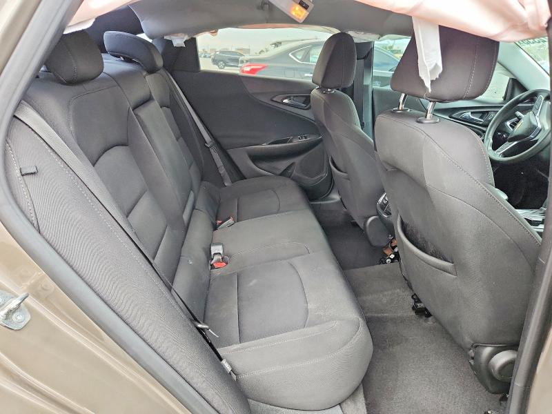 Photo 10 from auction – 2020 CHEVROLET MALIBU with VIN 1G1ZD5ST1LF098255