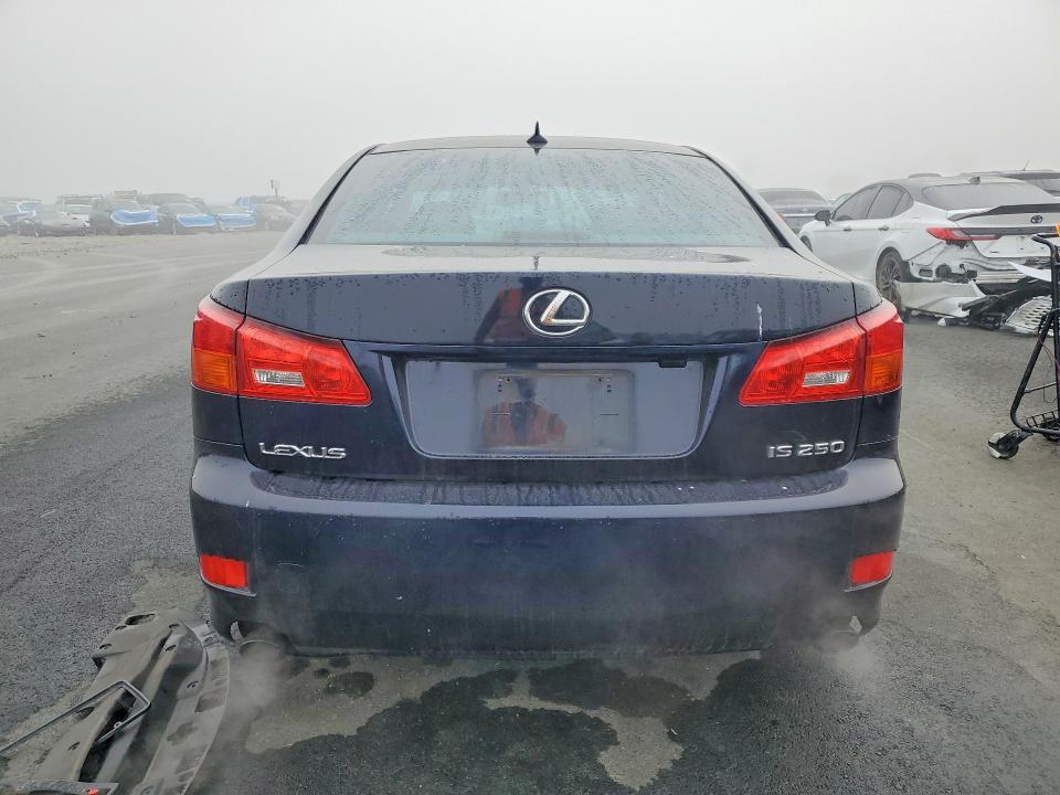 Photo 6 from auction – 2007 LEXUS IS 250 with VIN JTHBK262575037080