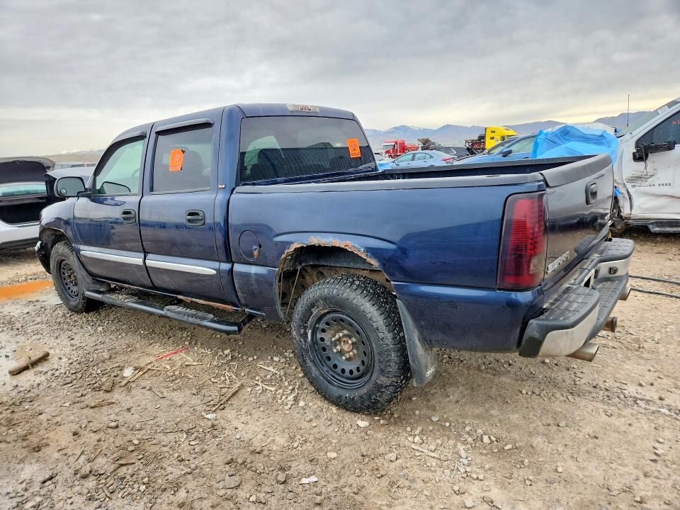 Photo 2 from auction – 2006 GMC NEW SIERRA with VIN 2GTEK13T461271281
