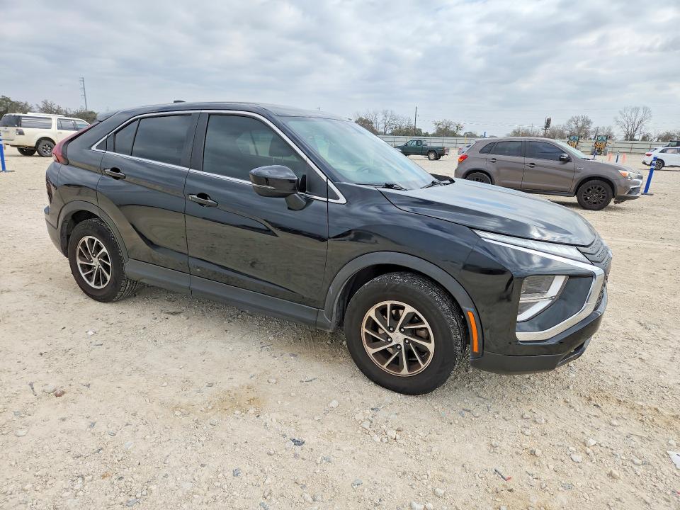 Foto 4 de la subasta – 2022 MITSUBISHI ECLIPSE CROSS con VIN JA4ASUAA0NZ001952