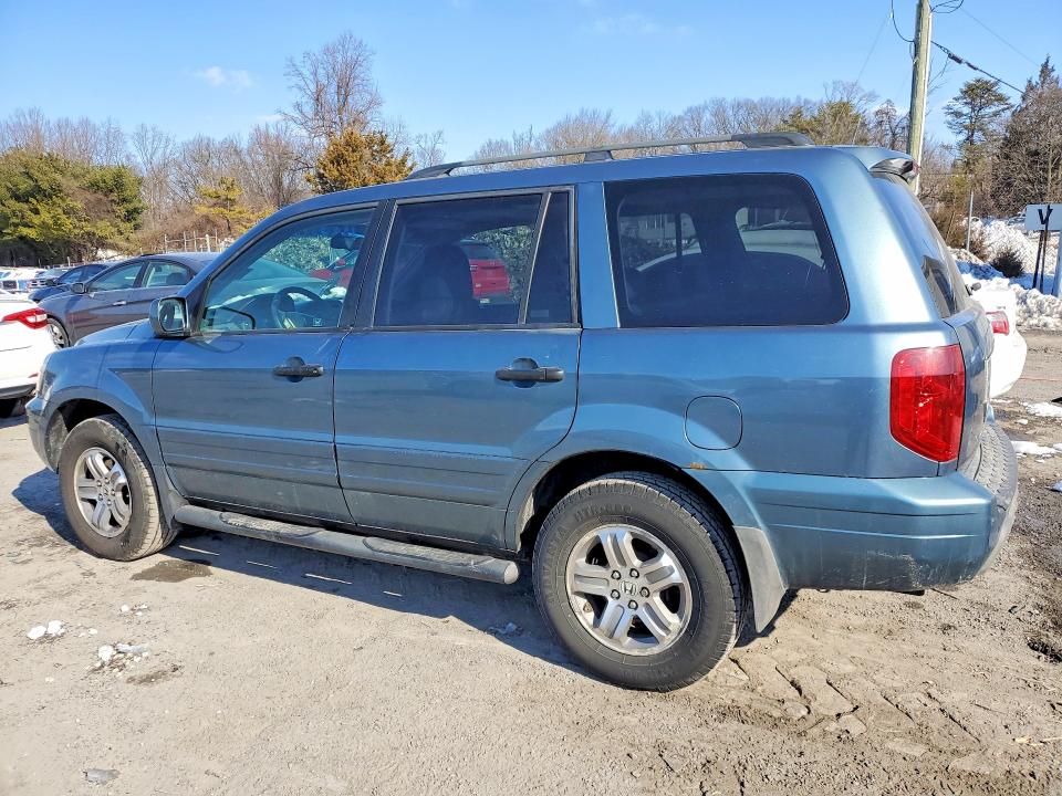 Photo 2 from auction – 2005 HONDA PILOT EXL with VIN 2HKYF18535H543120