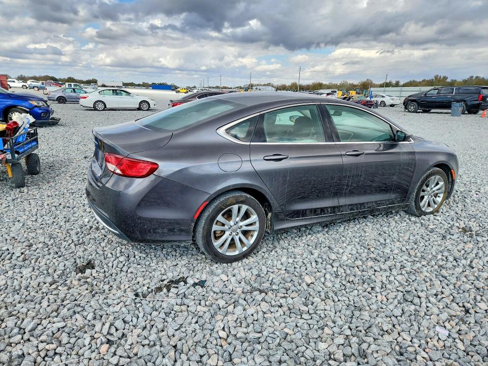 Photo 3 from auction – 2015 CHRYSLER 200 with VIN 1C3CCCAB4FN575336