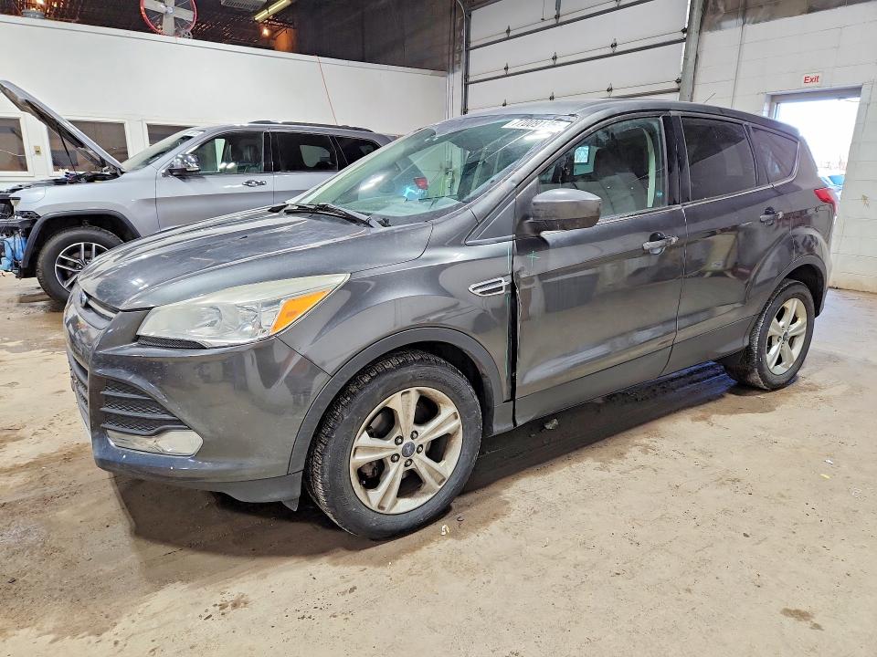 FORD ESCAPE 2015 with VIN 1FMCU0GX0FUB90416 - Photo from auction