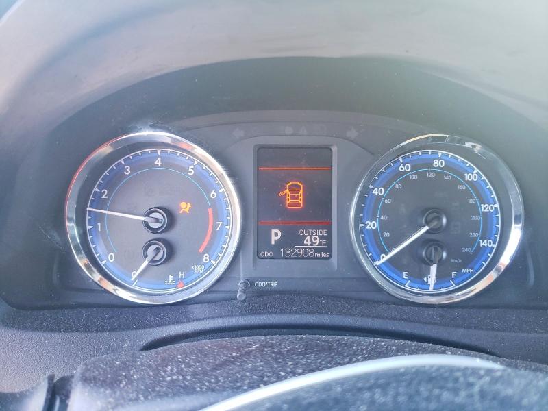 Photo 9 from auction – 2018 TOYOTA COROLLA with VIN 2T1BURHE0JC050261