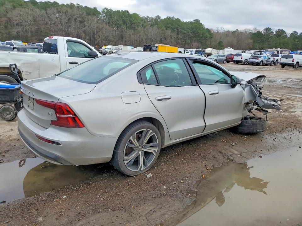 Photo 3 from auction – 2024 VOLVO S60 with VIN 7JRL12FK5RG317633