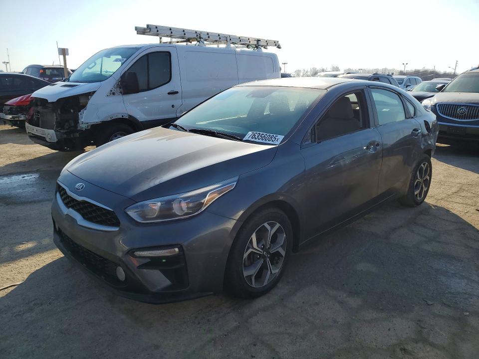 Photo 1 from auction – 2021 KIA FORTE FE with VIN 3KPF24AD8ME312612