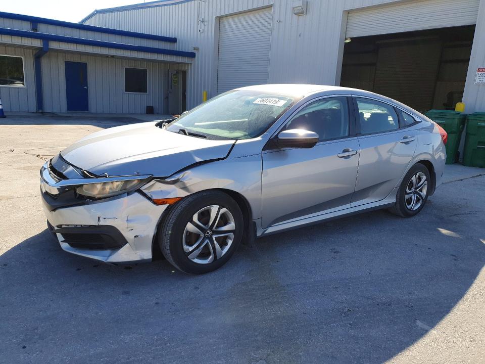 HONDA CIVIC 2016 مع رقم تعريف المركبة 19XFC2F51GE012160 - صورة من المزاد
