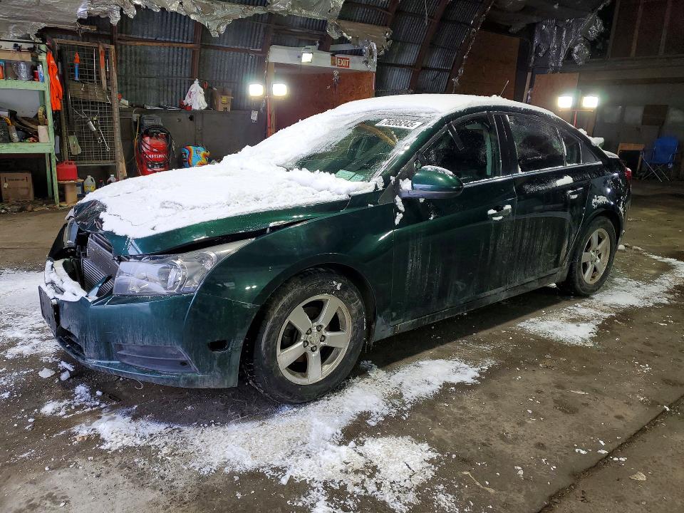 CHEVROLET CRUZE 2014 with VIN 1G1PC5SB2E7176427 - Photo from auction