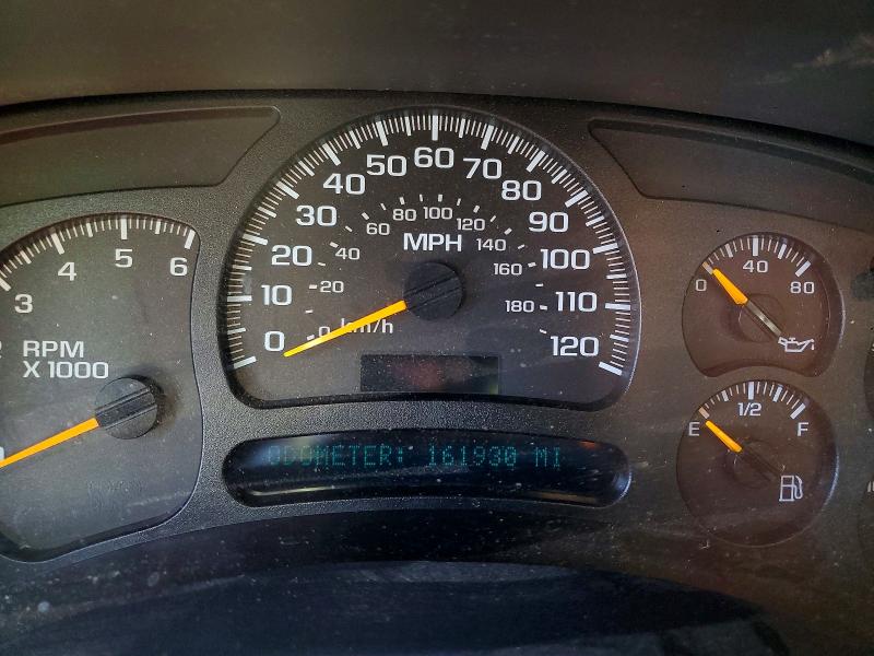 Photo 9 from auction – 2005 GMC NEW SIERRA with VIN 1GTEK19B05E182240