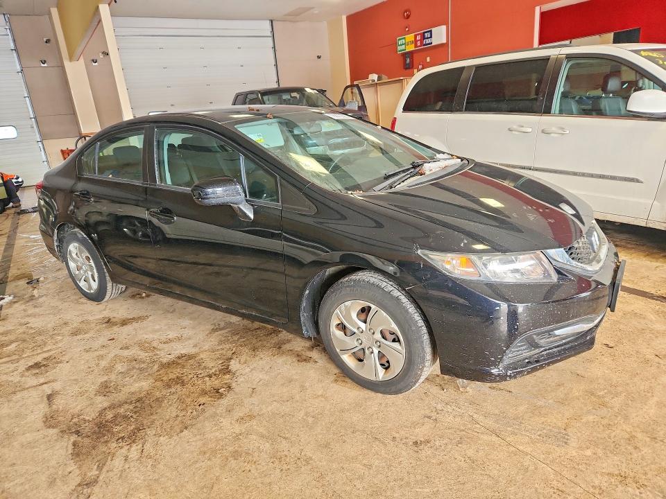 Photo 4 from auction – 2015 HONDA CIVIC with VIN 19XFB2F55FE292330