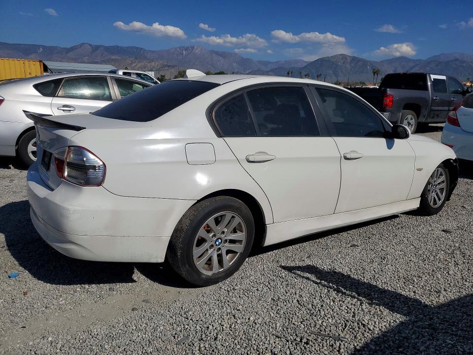 Photo 3 from auction – 2007 BMW 328 with VIN WBAVC53557FZ74725