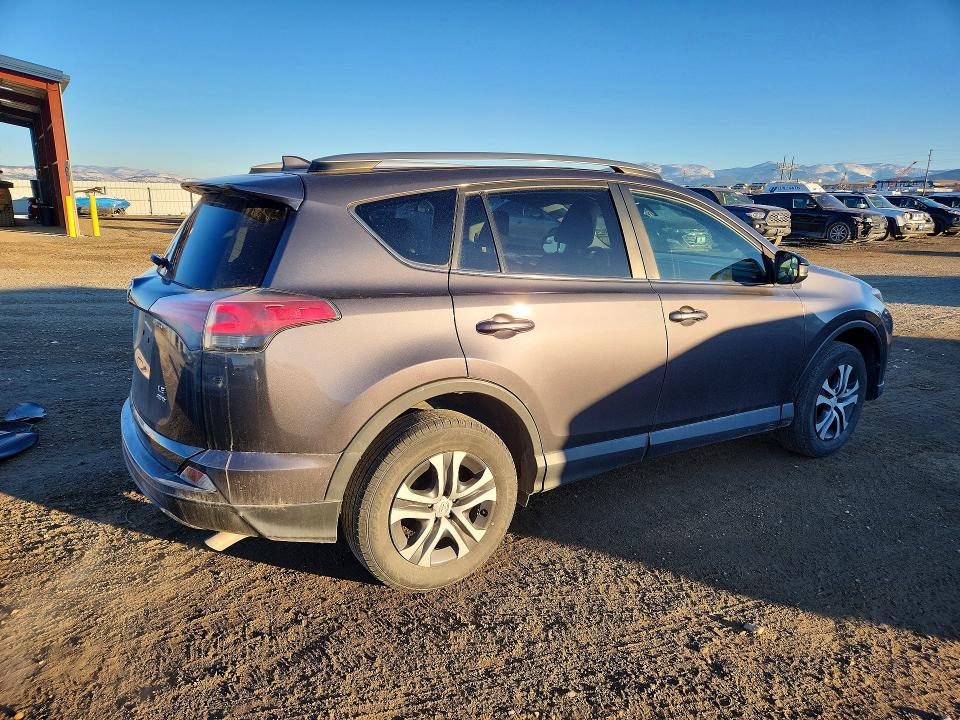 Photo 3 from auction – 2017 TOYOTA RAV4 LE with VIN 2T3BFREV4HW643684