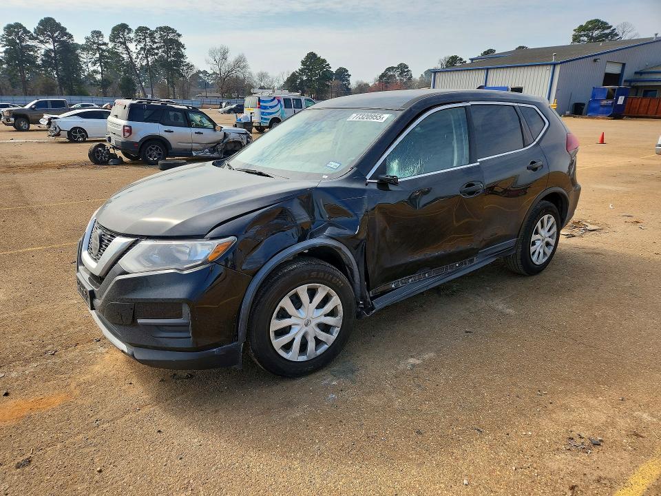 NISSAN ROGUE 2019 with VIN KNMAT2MT9KP520882 - Photo from auction