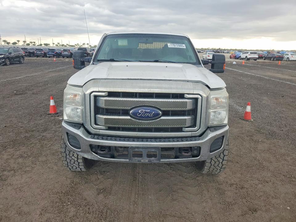 Photo 5 from auction – 2015 FORD F350 with VIN 1FT8W3BT2FEA11720
