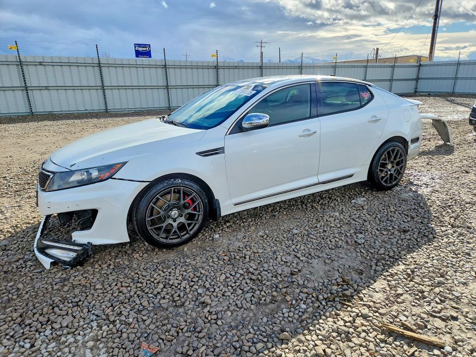 KIA OPTIMA SX 2013 z numerem VIN 5XXGR4A6XDG165430 - Zdjęcie z aukcji