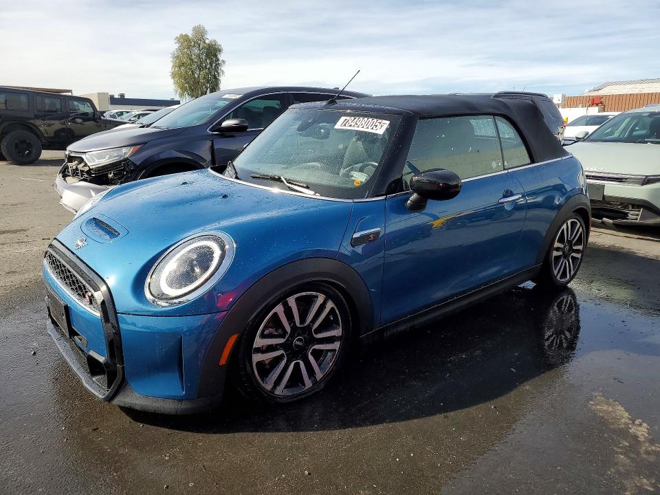MINI COOPER 2024 with VIN WMW43DL03R3S29423 - Photo from auction