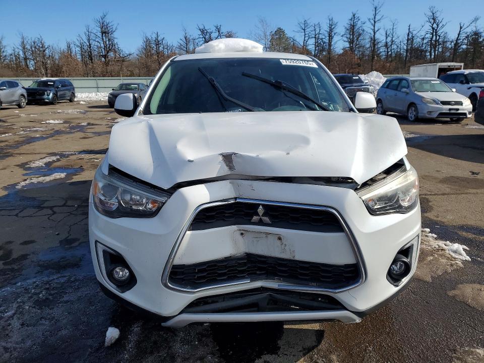 Фото 5 с аукциона – 2015 MITSUBISHI OUTLANDER с VIN 4A4AR4AU6FE014444