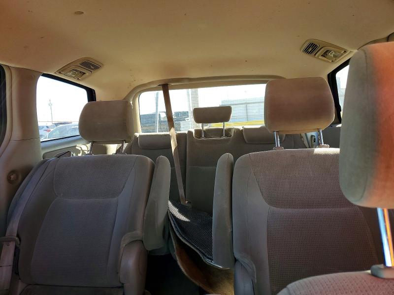 Photo 10 from auction – 2005 TOYOTA SIENNA with VIN 5TDZA23C65S387504