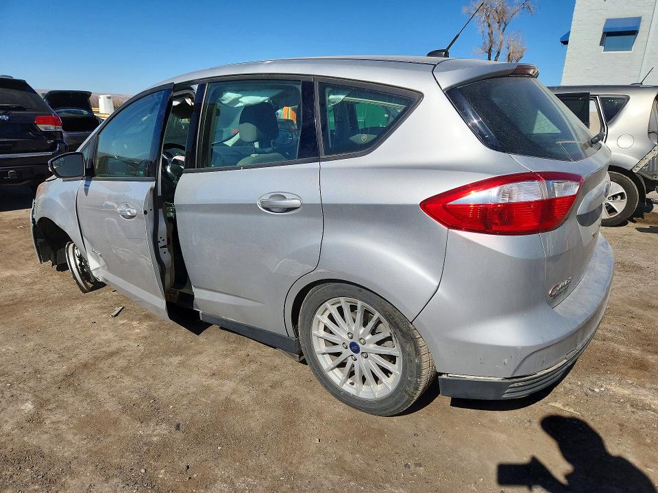 Photo 2 from auction – 2016 FORD C-MAX SE with VIN 1FADP5AU3GL106579