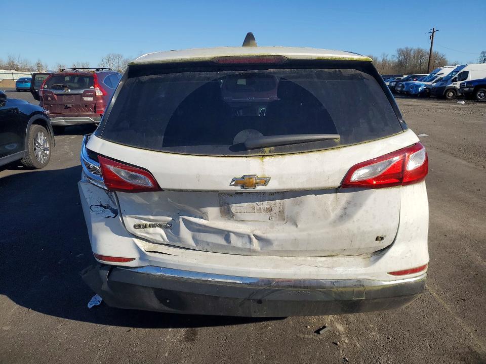 Photo 6 from auction – 2018 CHEVROLET EQUINOX with VIN 2GNAXJEV4J6139722