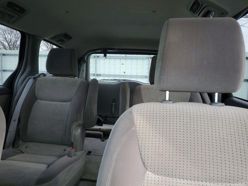 Photo 10 from auction – 2009 TOYOTA SIENNA CE with VIN 5TDZK23C09S259262