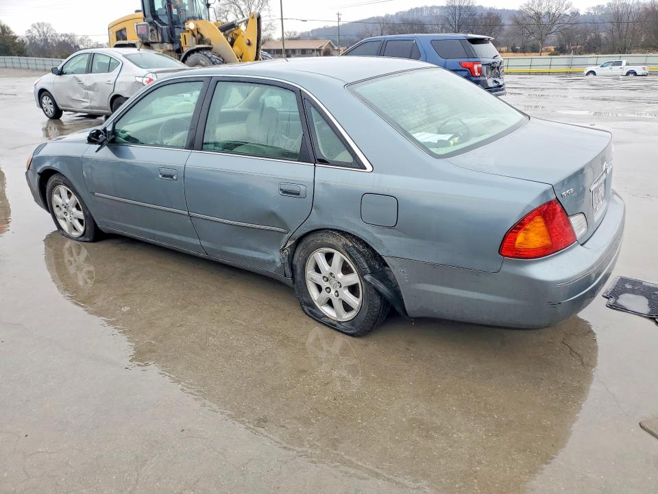Photo 2 from auction – 2001 TOYOTA AVALON with VIN 4T1BF28B11U160967