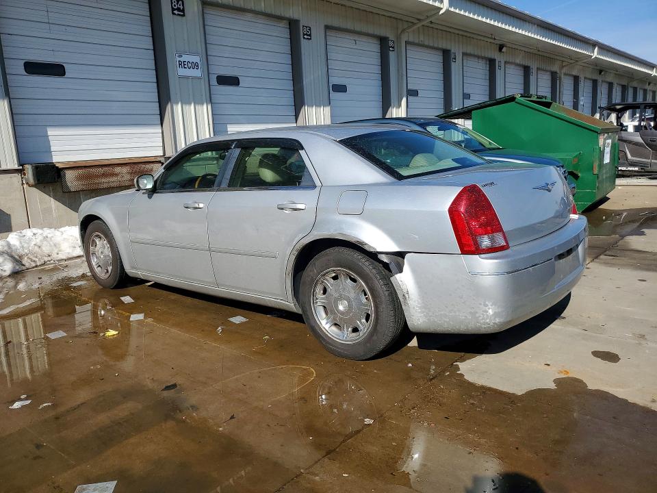 Photo 2 from auction – 2006 CHRYSLER 300 with VIN 2C3KA53G86H202668