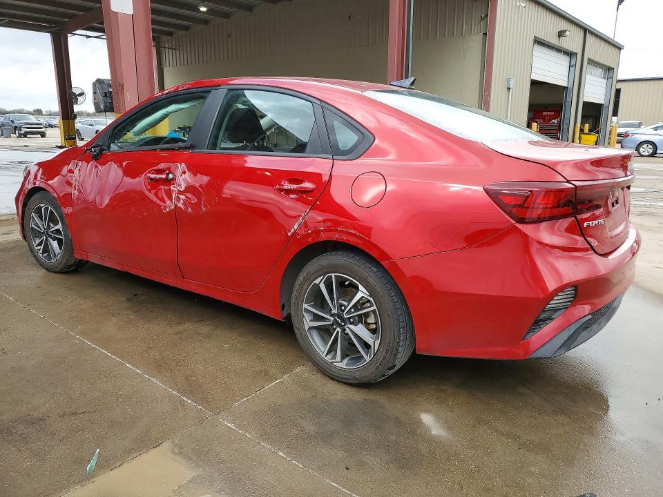 Photo 2 from auction – 2023 KIA FORTE with VIN 3KPF24AD8PE612736