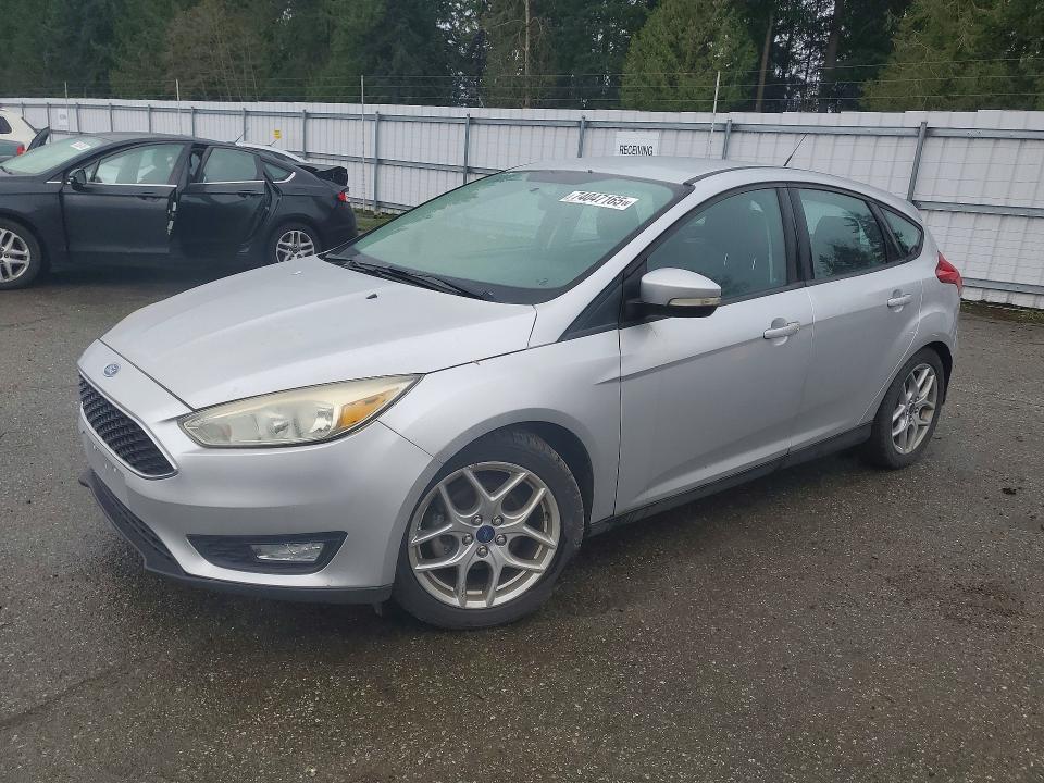 FORD FOCUS SE 2015 with VIN 1FADP3K26FL326329 - Photo from auction
