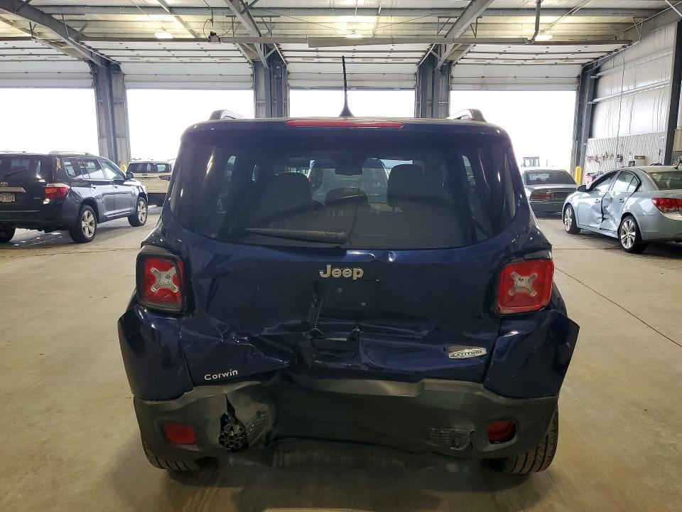 Photo 6 from auction – 2021 JEEP RENEGADE with VIN ZACNJCBB6MPM32432