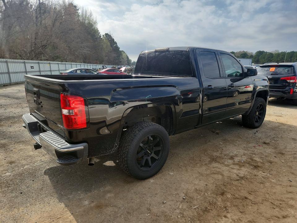 Photo 3 from auction – 2015 GMC SIERRA with VIN 1GTR1UEC5FZ351943