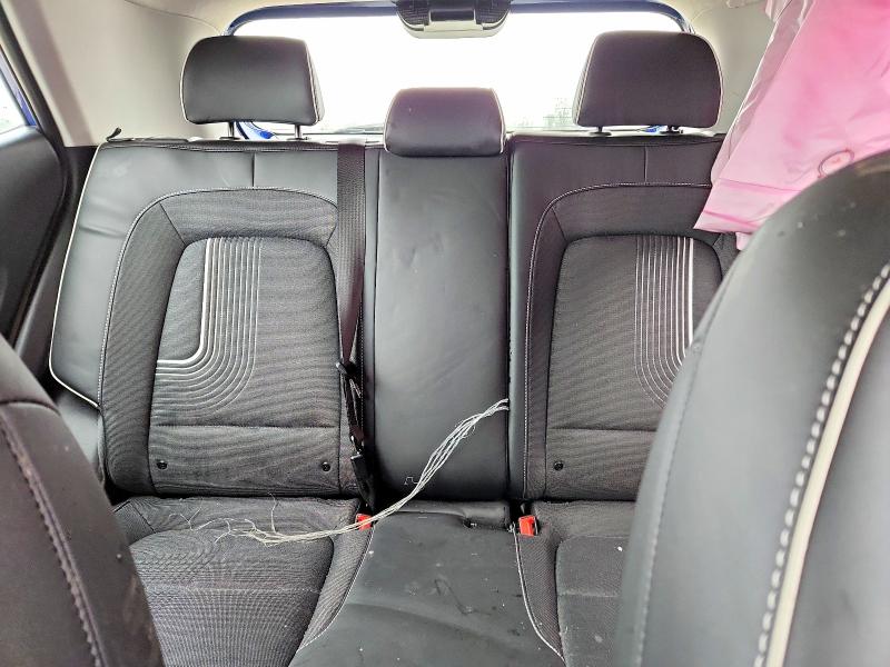 Photo 10 from auction – 2024 HYUNDAI VENUE with VIN KMHRC8A36RU301170