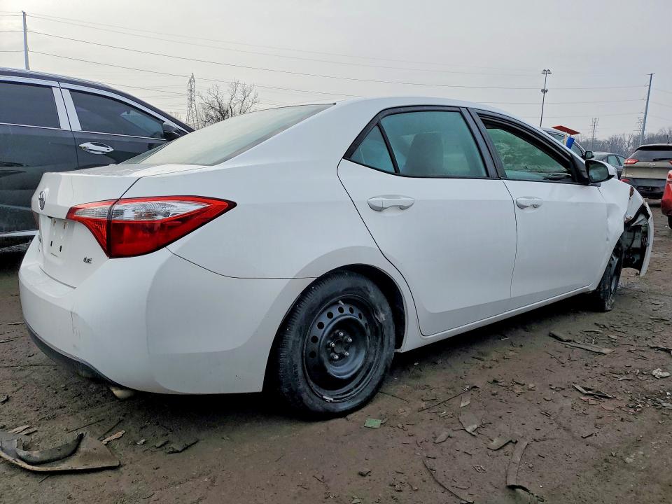 Photo 3 from auction – 2015 TOYOTA COROLLA with VIN 2T1BURHE1FC453978