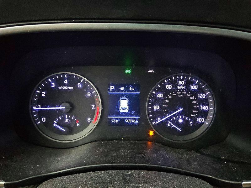 Photo 9 from auction – 2020 HYUNDAI TUCSON with VIN KM8J23A49LU102312