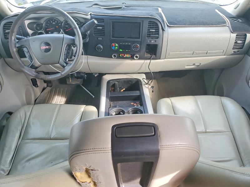Photo 8 from auction – 2008 GMC SIERRA with VIN 1GTHK236X8F174787