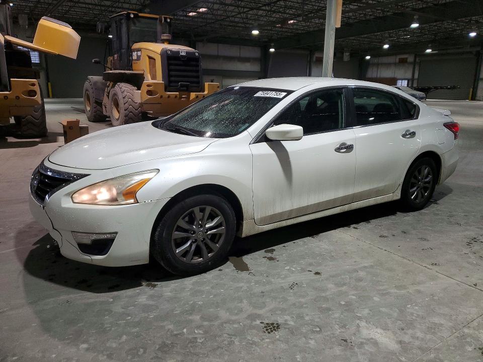 Photo 1 from auction – 2015 NISSAN ALTIMA with VIN 1N4AL3APXFN373993
