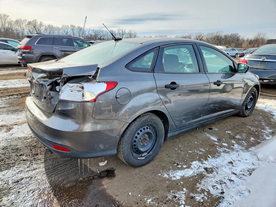 Photo 3 from auction – 2018 FORD FOCUS with VIN 1FADP3E26JL300138