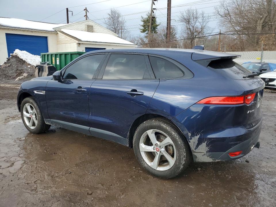 Photo 2 from auction – 2017 JAGUAR F-PACE PRE with VIN SADCJ2BV4HA078547