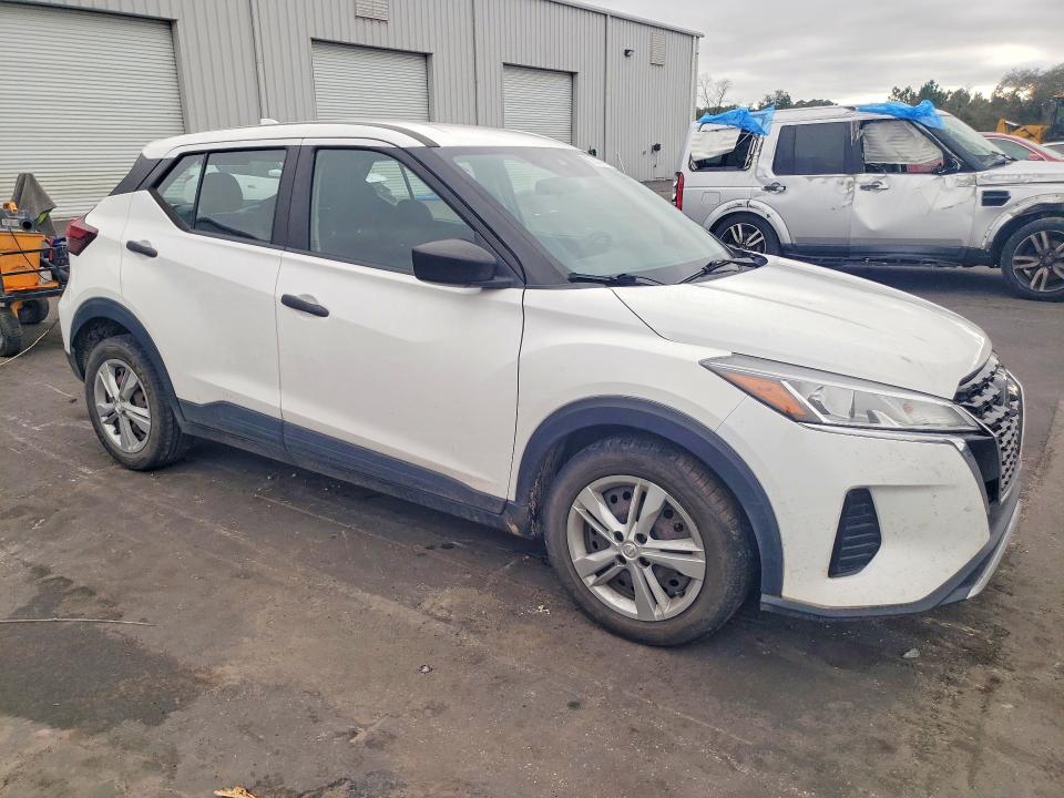Photo 4 from auction – 2021 NISSAN KICKS with VIN 3N1CP5BV7ML473548