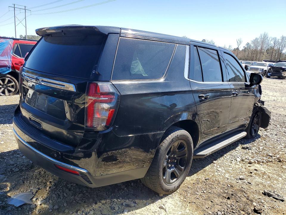 Photo 3 from auction – 2021 CHEVROLET TAHOE with VIN 1GBSCLED2MR333349