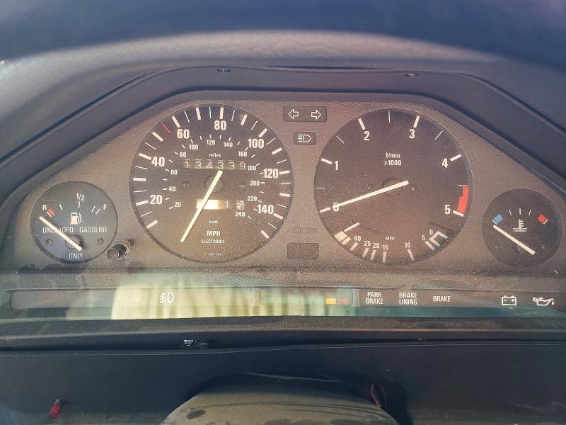 Photo 9 from auction – 1987 BMW 325 with VIN WBAAE6407H1707697