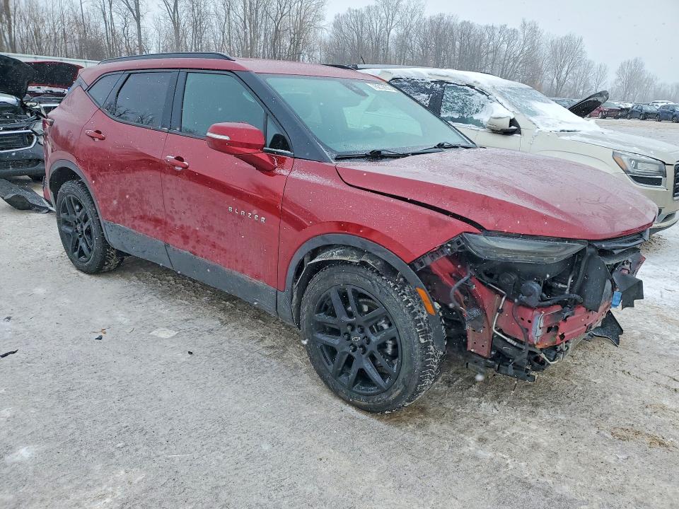 Photo 4 from auction – 2021 CHEVROLET BLAZER 3LT with VIN 3GNKBJRS4MS516848