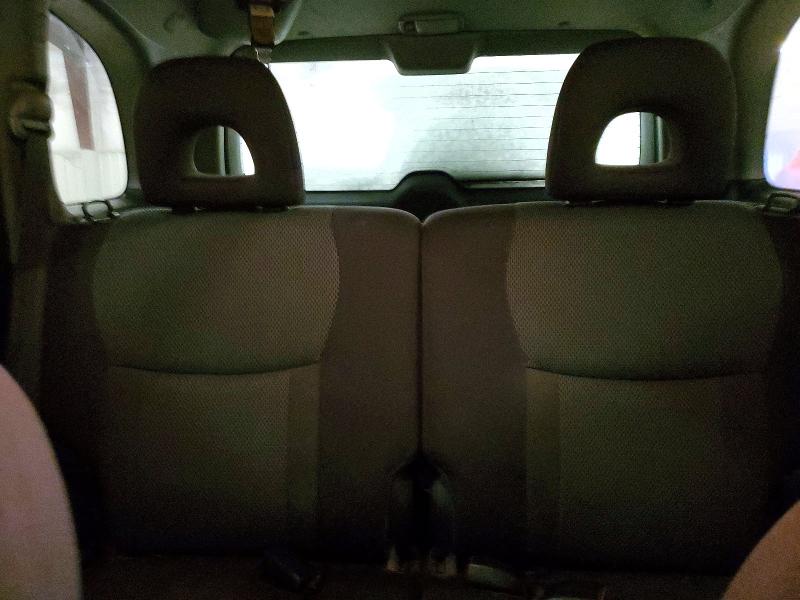 Photo 10 from auction – 2004 TOYOTA RAV4 with VIN JTEGD20V040044320