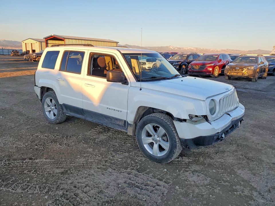 Photo 4 from auction – 2012 JEEP PATRIOT with VIN 1C4NJRBB0CD590378